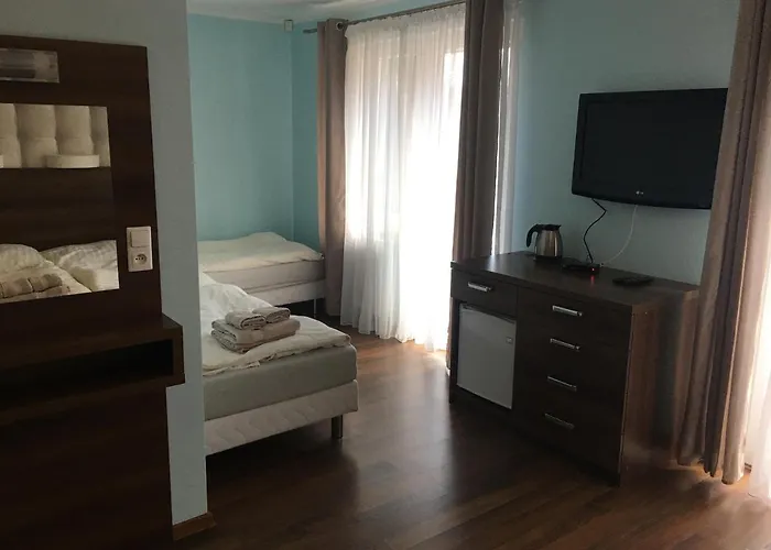 Azzurro Pensjonat 3*